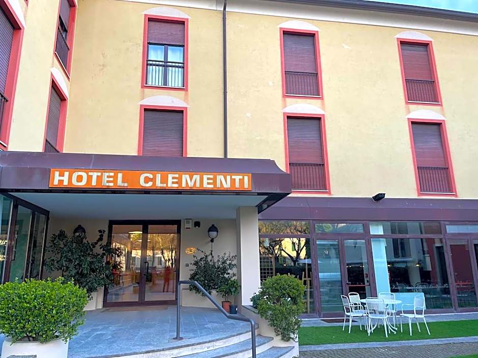 Hotel Clementi