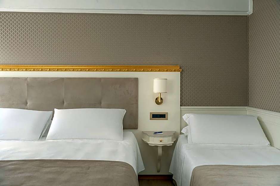 Hotel Montecarlo