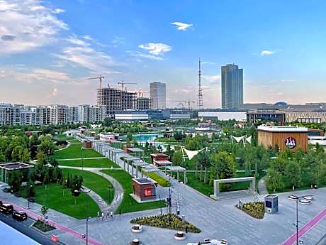One-Bedroom Suite with City View