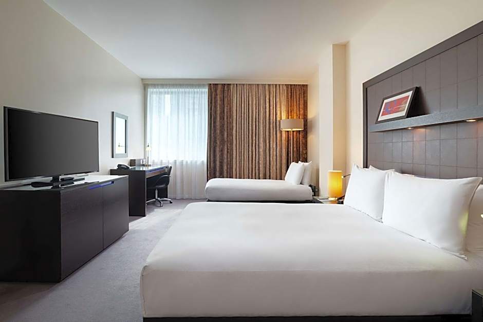 Hilton London Canary Wharf