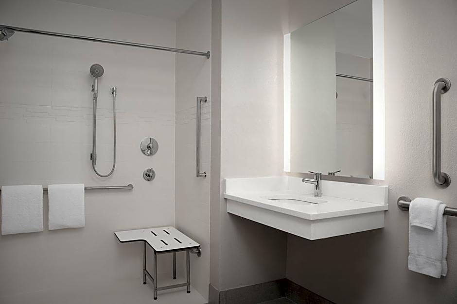 Residence Inn by Marriott BWI Airport