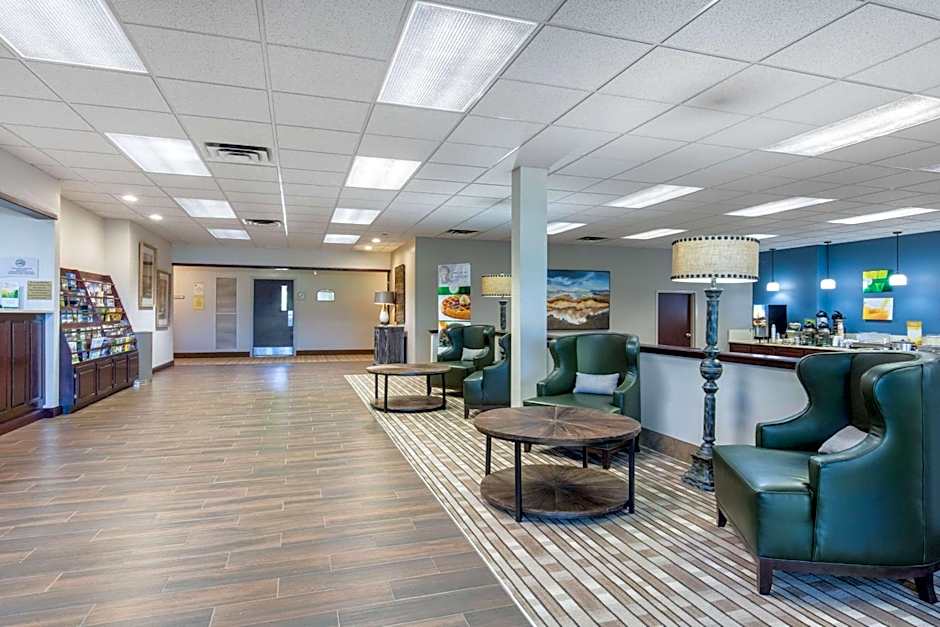 Quality Inn & Suites Mountain Home North