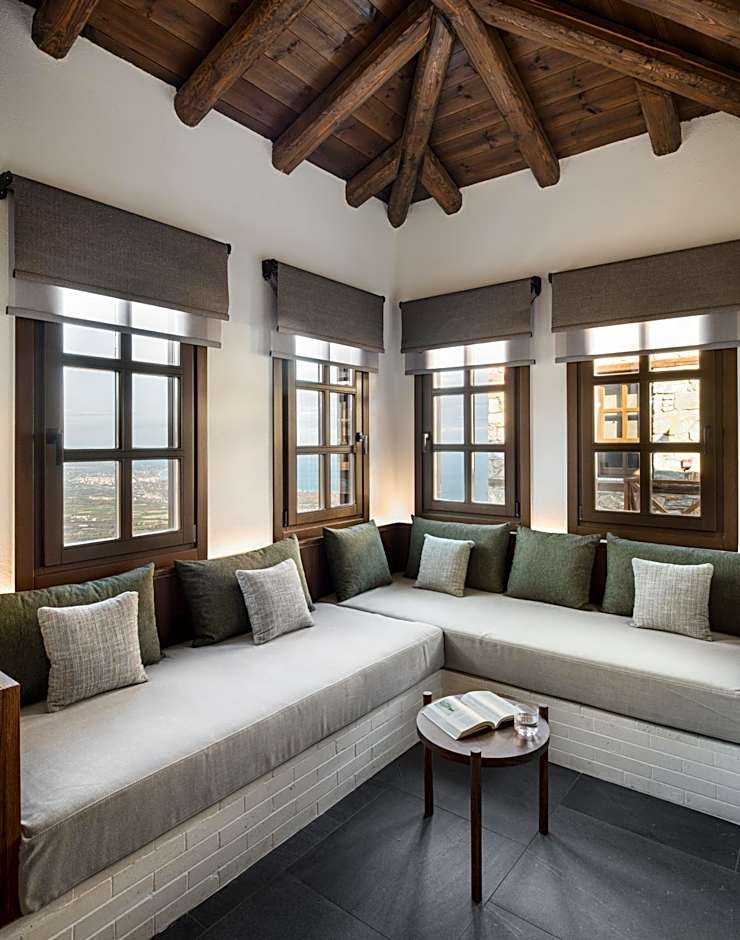 Unedo All Seasons Boutique Hotel