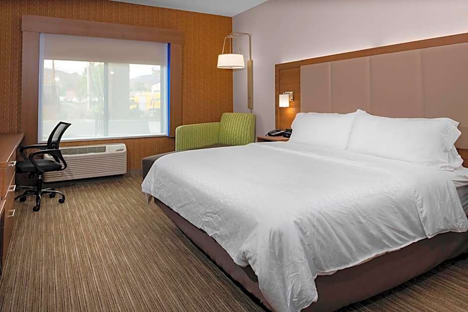 Holiday Inn Express And Suites The Dalles By IHG