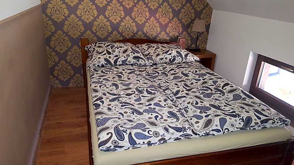 Pokoje i domki Saraceńska Chata