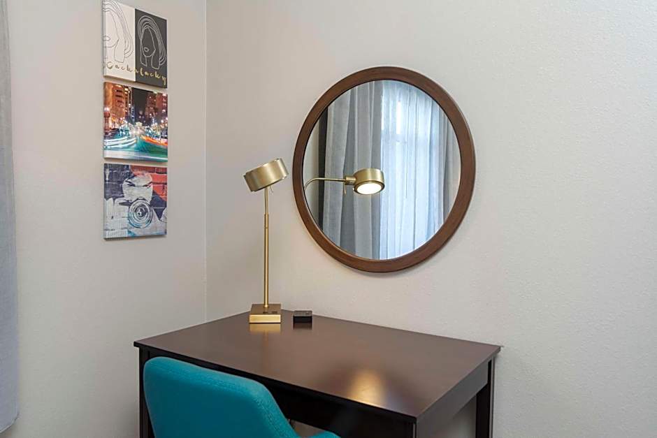 Hampton Inn By Hilton & Suites - Raleigh Downtown