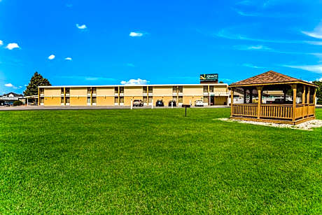 Quality Inn & Suites Plattsburgh