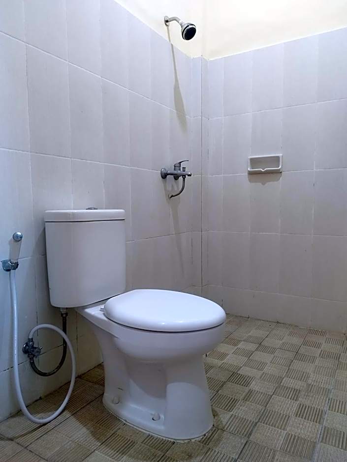 Adi Pelita Sari Bali