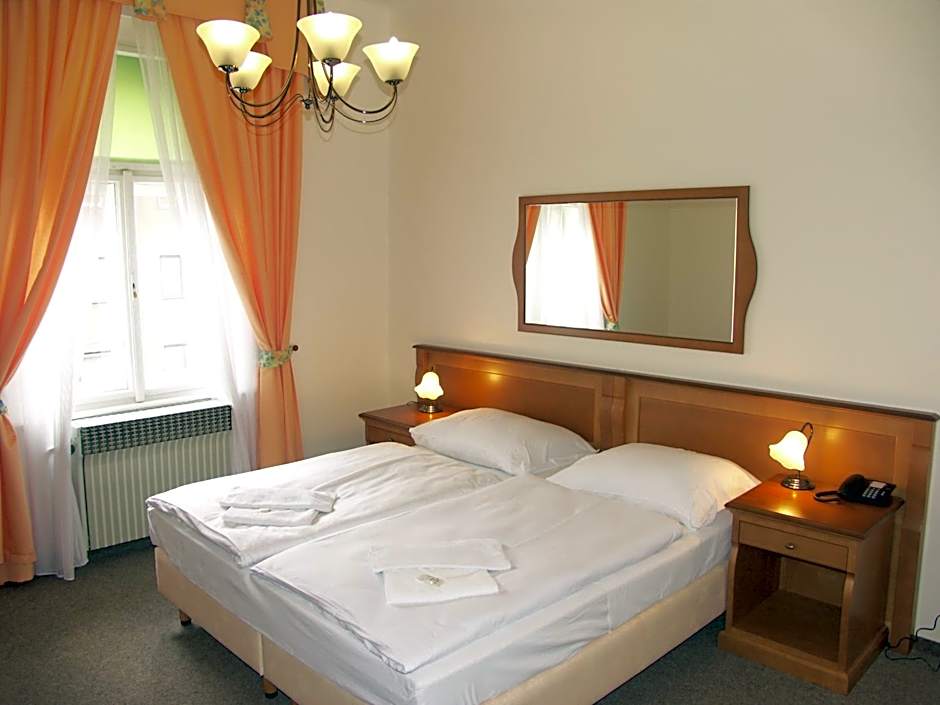 Brezina Pension