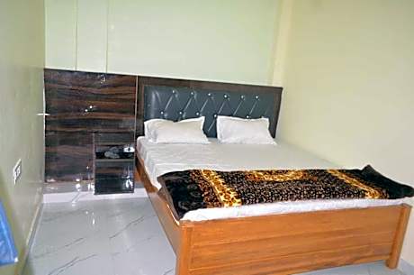 Collection O 808710 Hotel Sunview