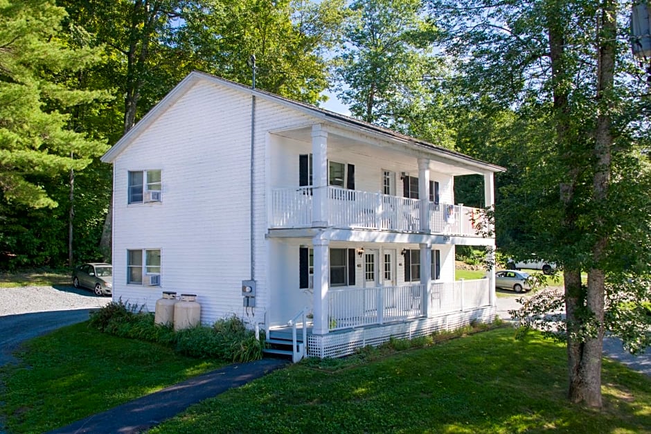 Lake Bomoseen Lodge