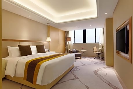 Deluxe Double Room with River View