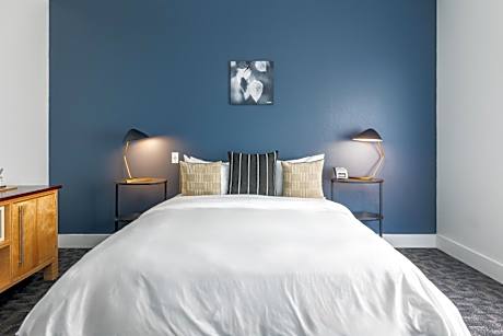 RAMBLER ADA | SINGLE QUEEN ADA