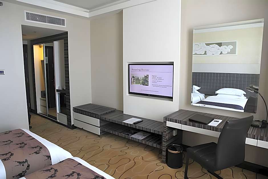 Promenade Hotel Kota Kinabalu