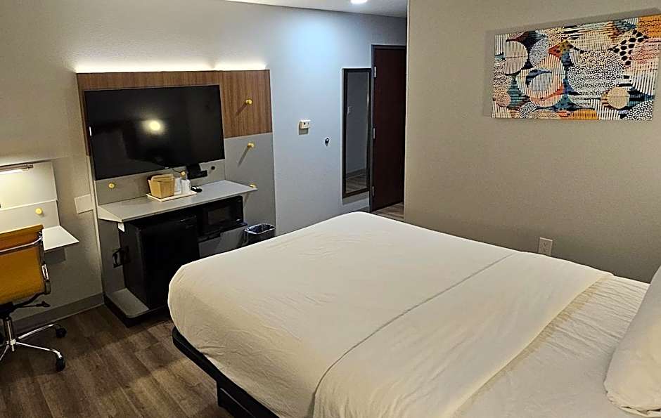 Microtel Inn & Suites By Wyndham Tulsa East