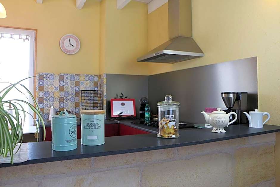 Chambres et Gîte Peyroutas "Amélie" à Vignonet St Emilion