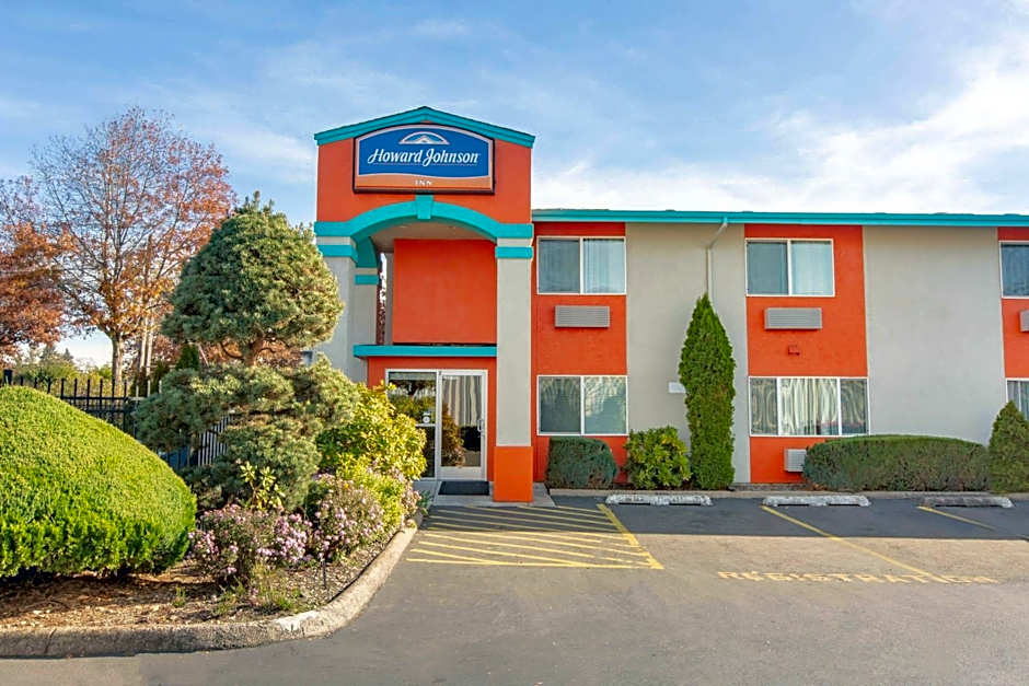 Howard Johnson by Wyndham Salem