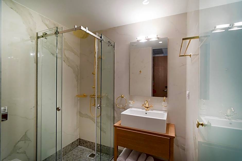 NLH FIX | Neighborhood Lifestyle Hotels