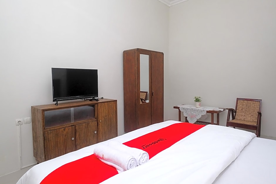 RedDoorz Syariah @ Ndalem Pusponyidro Klaten