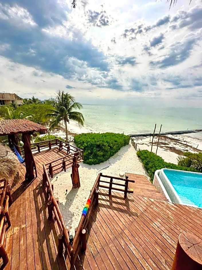 DK Luxury Ocean Front Villa - Adults Only