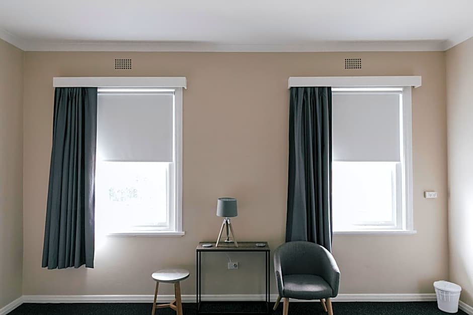 General Roberts Hotel