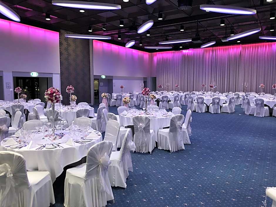 Crowne Plaza Zurich By IHG