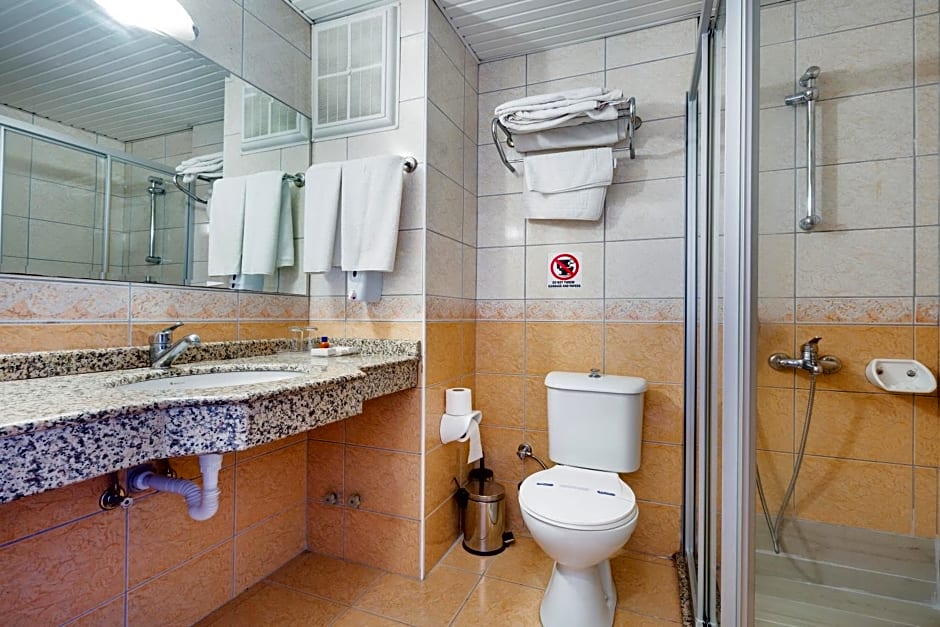 Alanya Beach Hotel