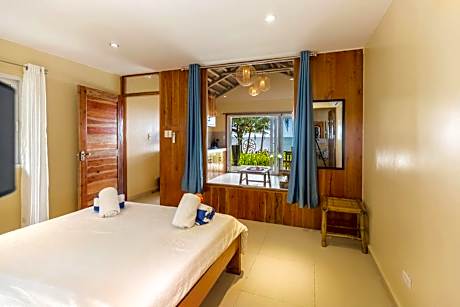 Deluxe Bungalow with Sea View