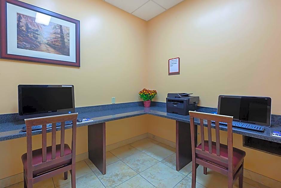 Best Western Plus Muskoka Inn