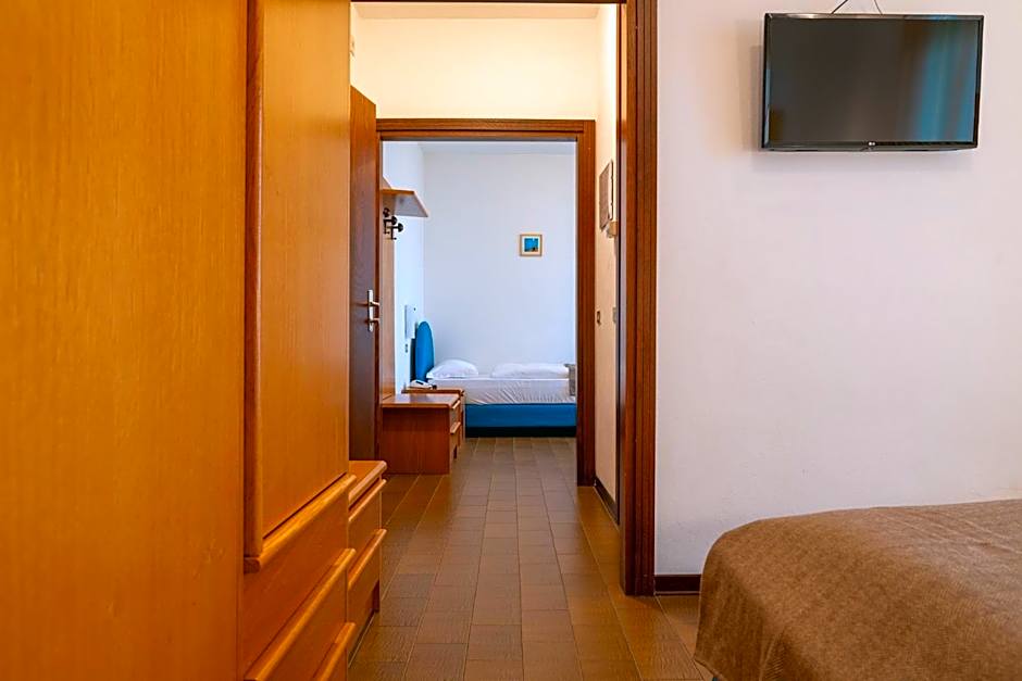 Hotel Costaverde "ai Roni"