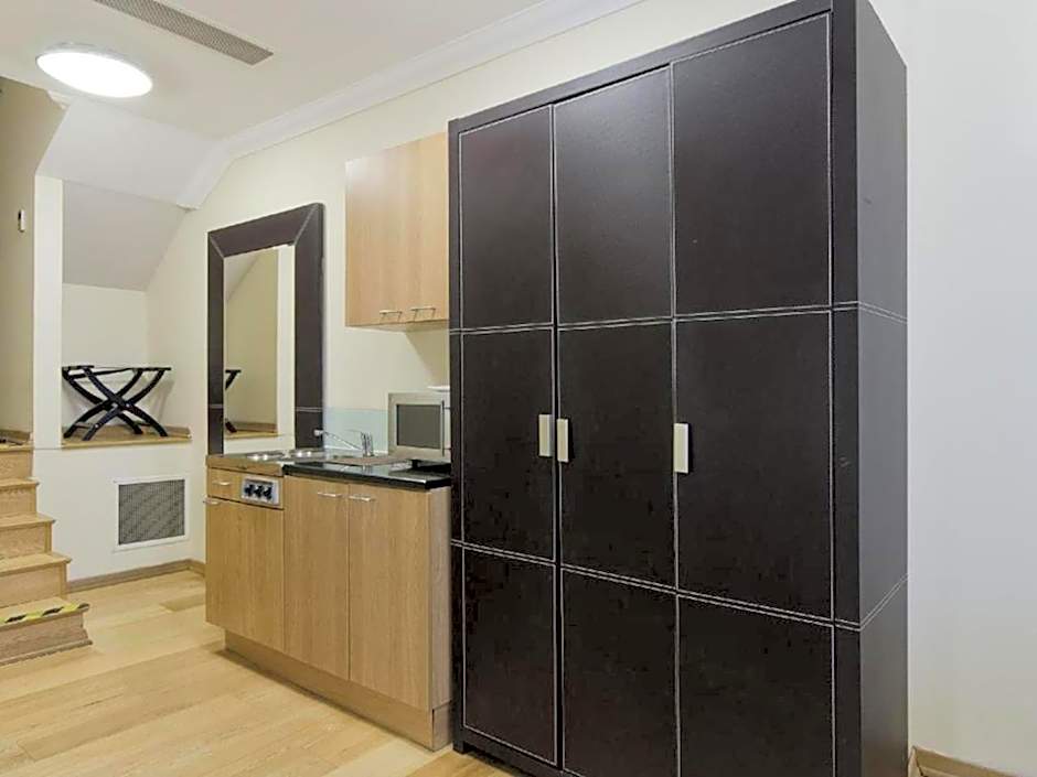 The Royal Chulan Hyde Park Hotel