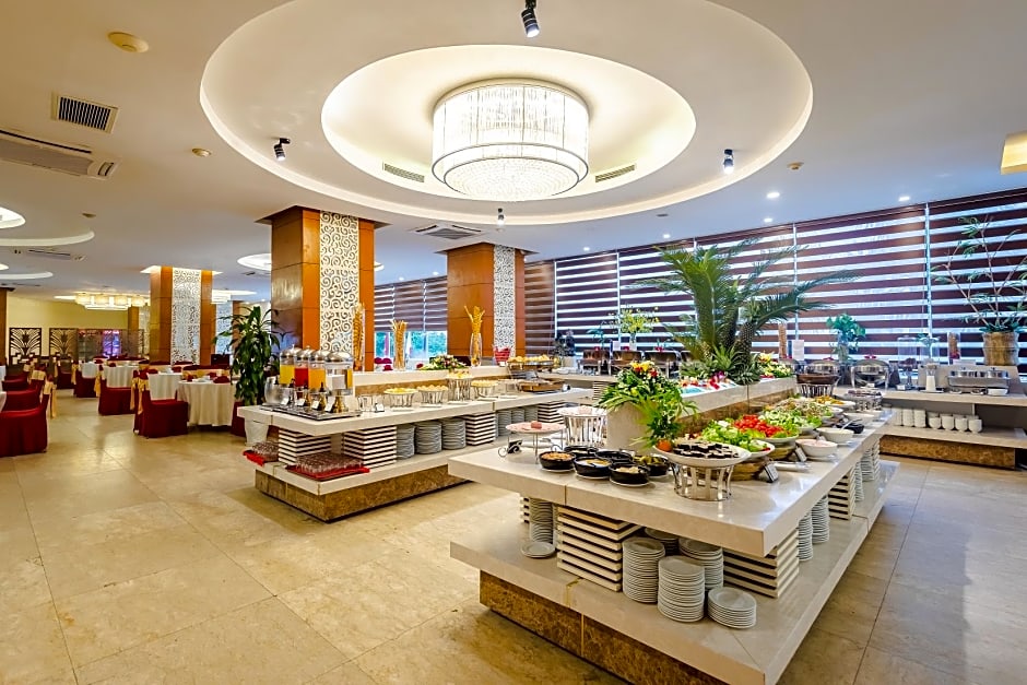 Muong Thanh Grand Ha Long Hotel