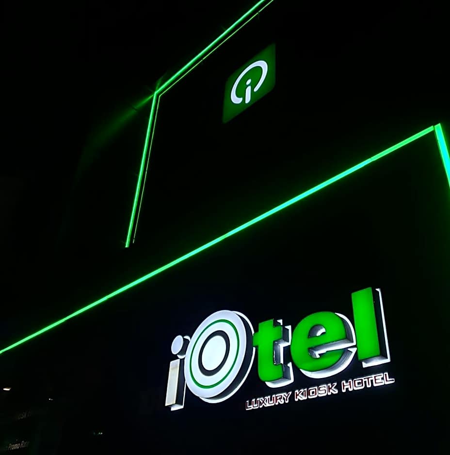 Photo 1 sur 32 de iOtel
