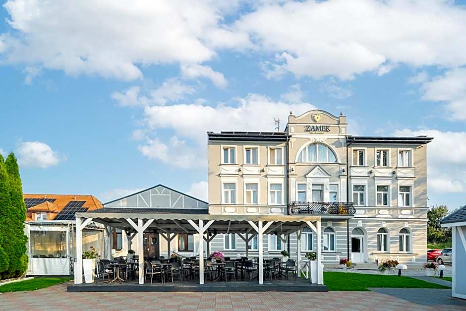 ZAMEK NA PIASKU - Tuż przy Plaży