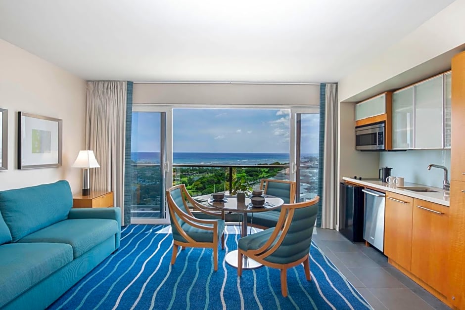 Ala Moana Honolulu by Mantra