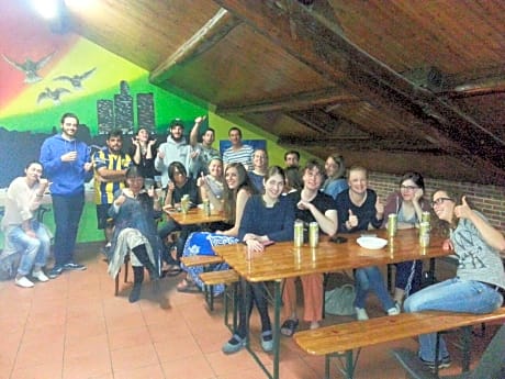 Hostel California