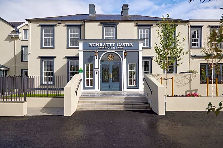 Bunratty Castle Hotel & Leisure Club, BW Premier Collection