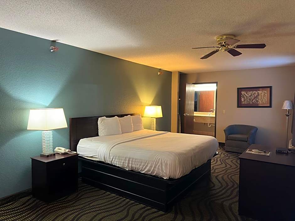 Baymont Inn & Suites by Wyndham Lincoln NE