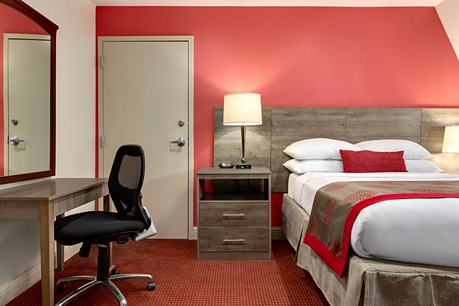 Ramada by Wyndham Oakland Downtown City Center