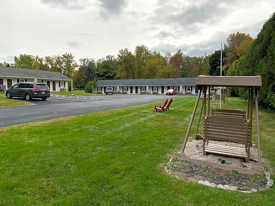Villager Motel