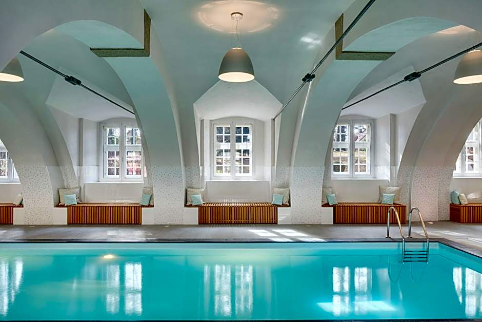 Chateau Herálec Boutique Hotel & Spa by L'Occitane