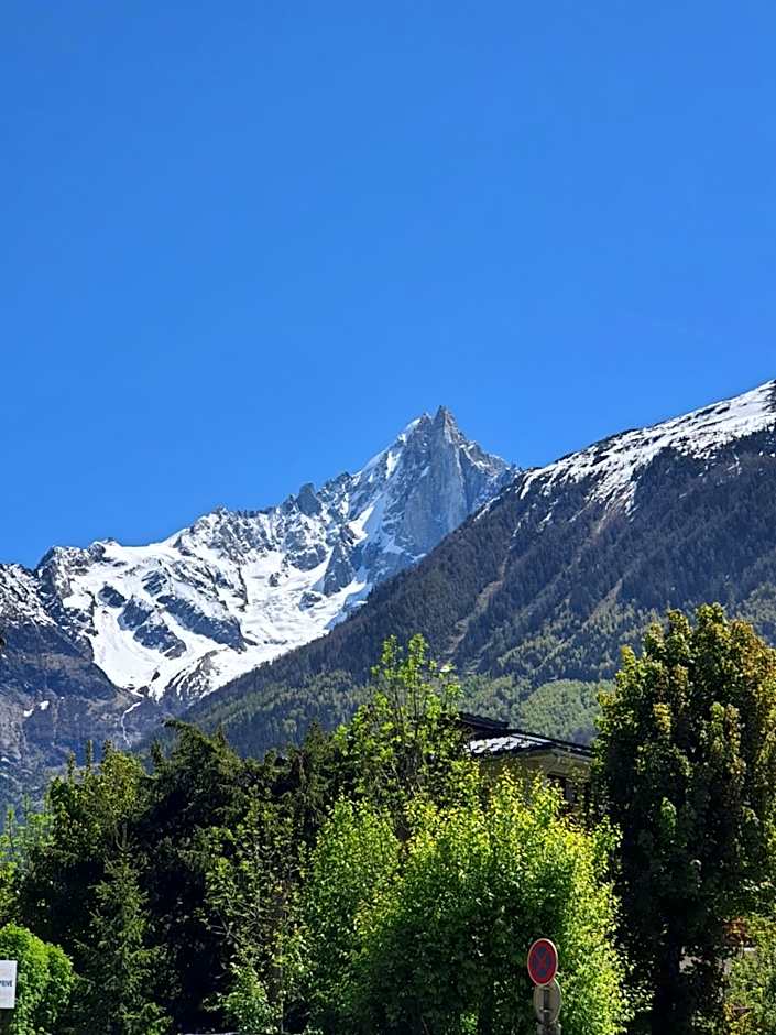 Les Balcons Du Savoy