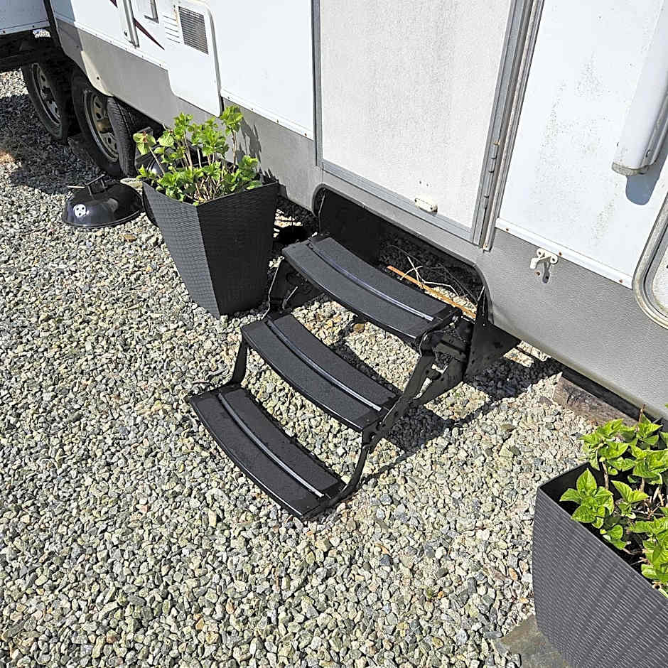 5th Wheel Trailer