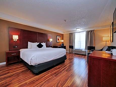 Junior Suite. Fridge, Microwave, Free Wifi