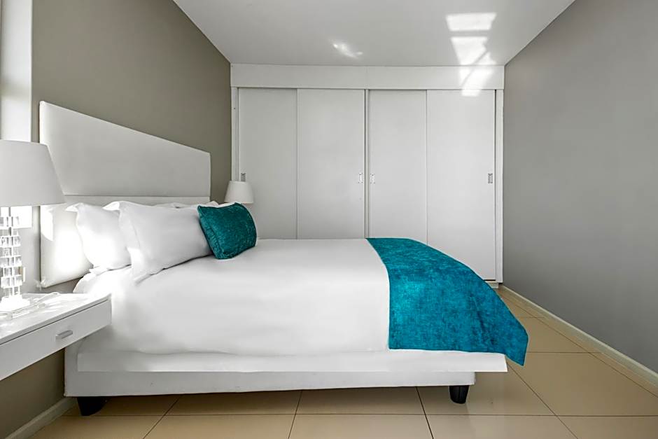 Aquarius Luxury Suites