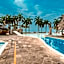 Amatique Bay Hotel