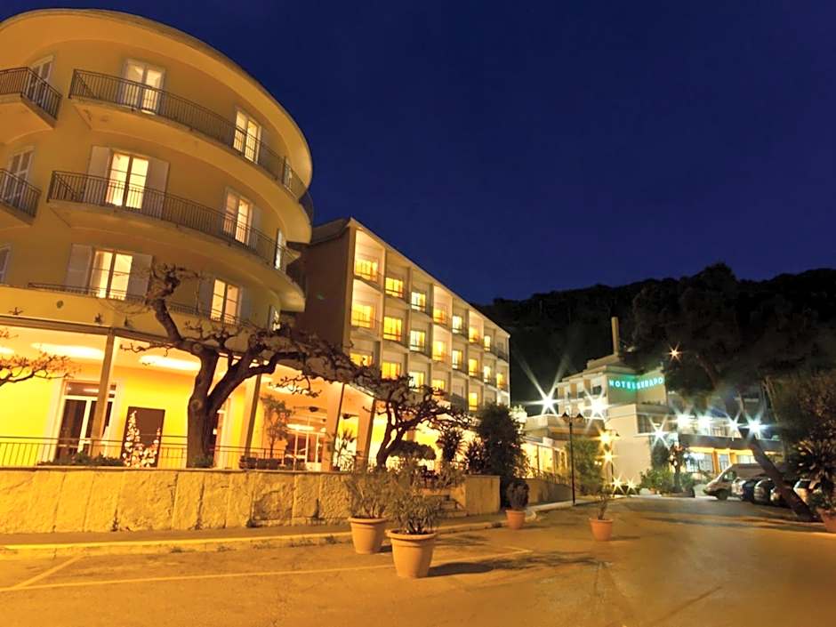 Hotel Serapo