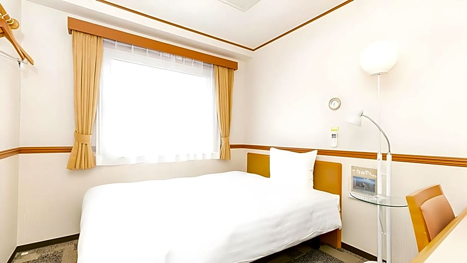 Toyoko Inn Himeji-Eki Shinkansen Minami-Guchi