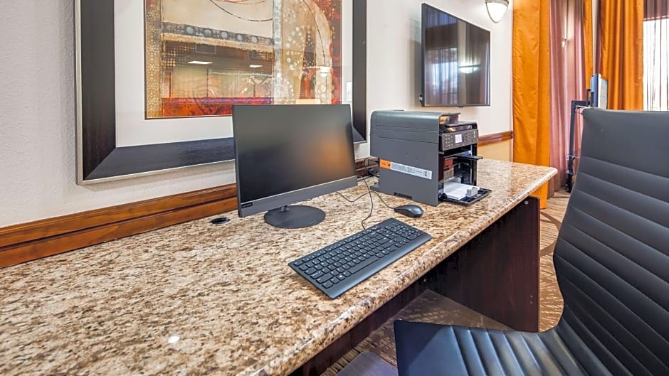 Best Western Dayton Inn & Suites