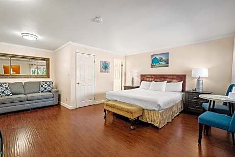 One King Bed